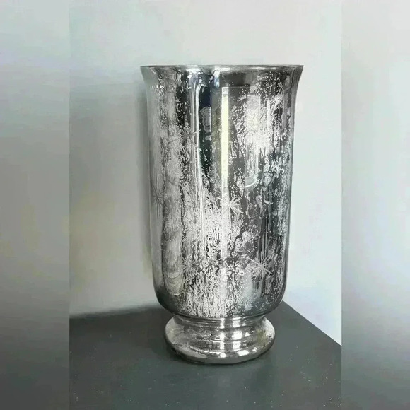 Candle holder - Picture 1 of 2